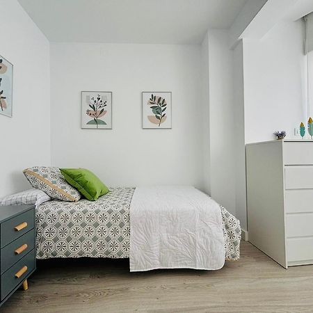 Deluxe Familiar - Apartamentos Birdie Albacete Luaran gambar